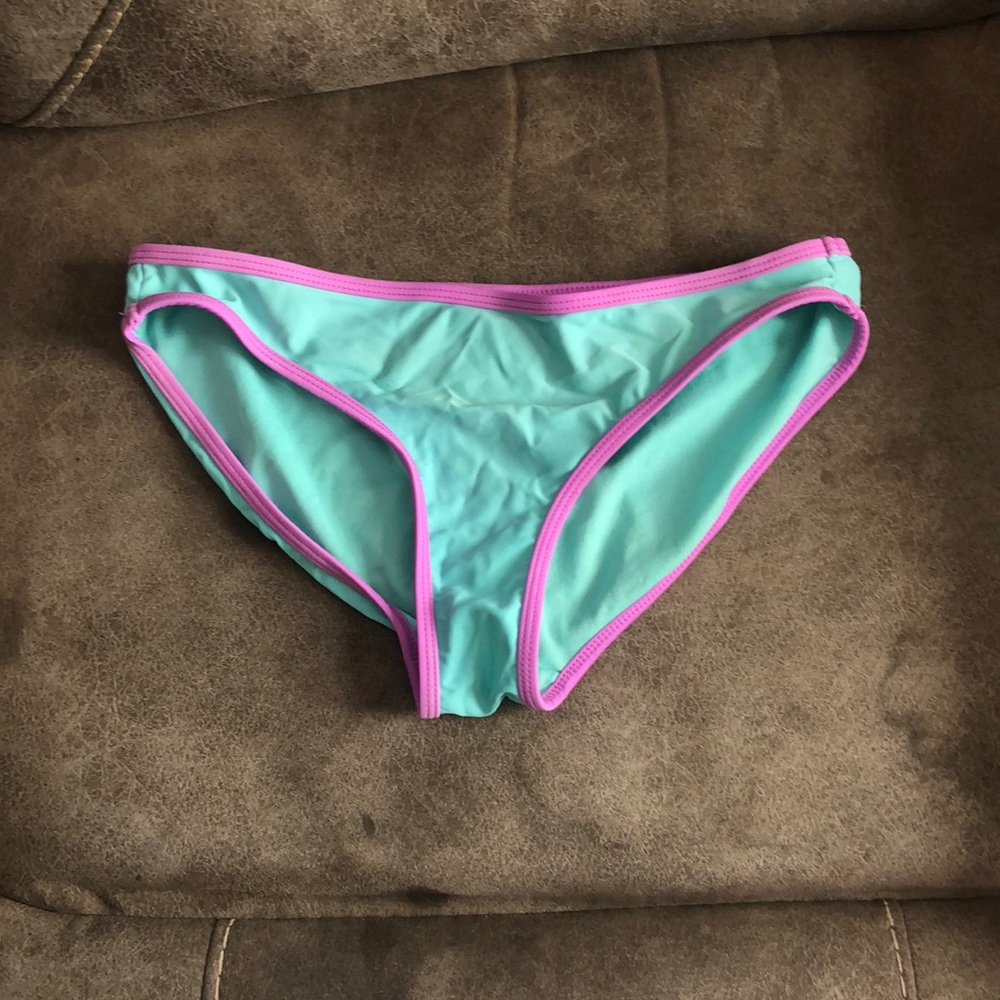 Women’s bikini bottoms.